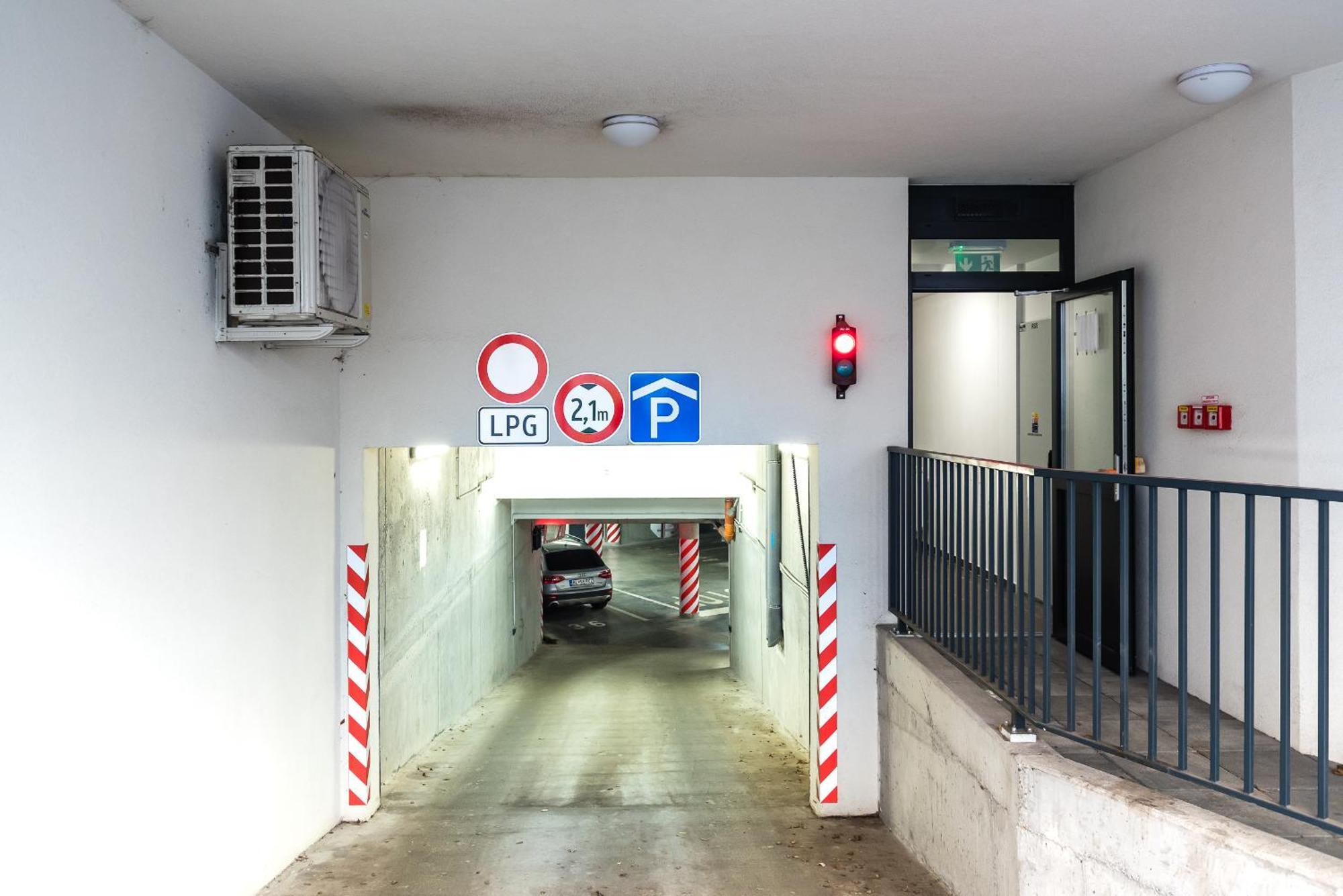 Mickiewiczova Apartment Free Parking By Veronika & Jano Bratislava Eksteriør billede